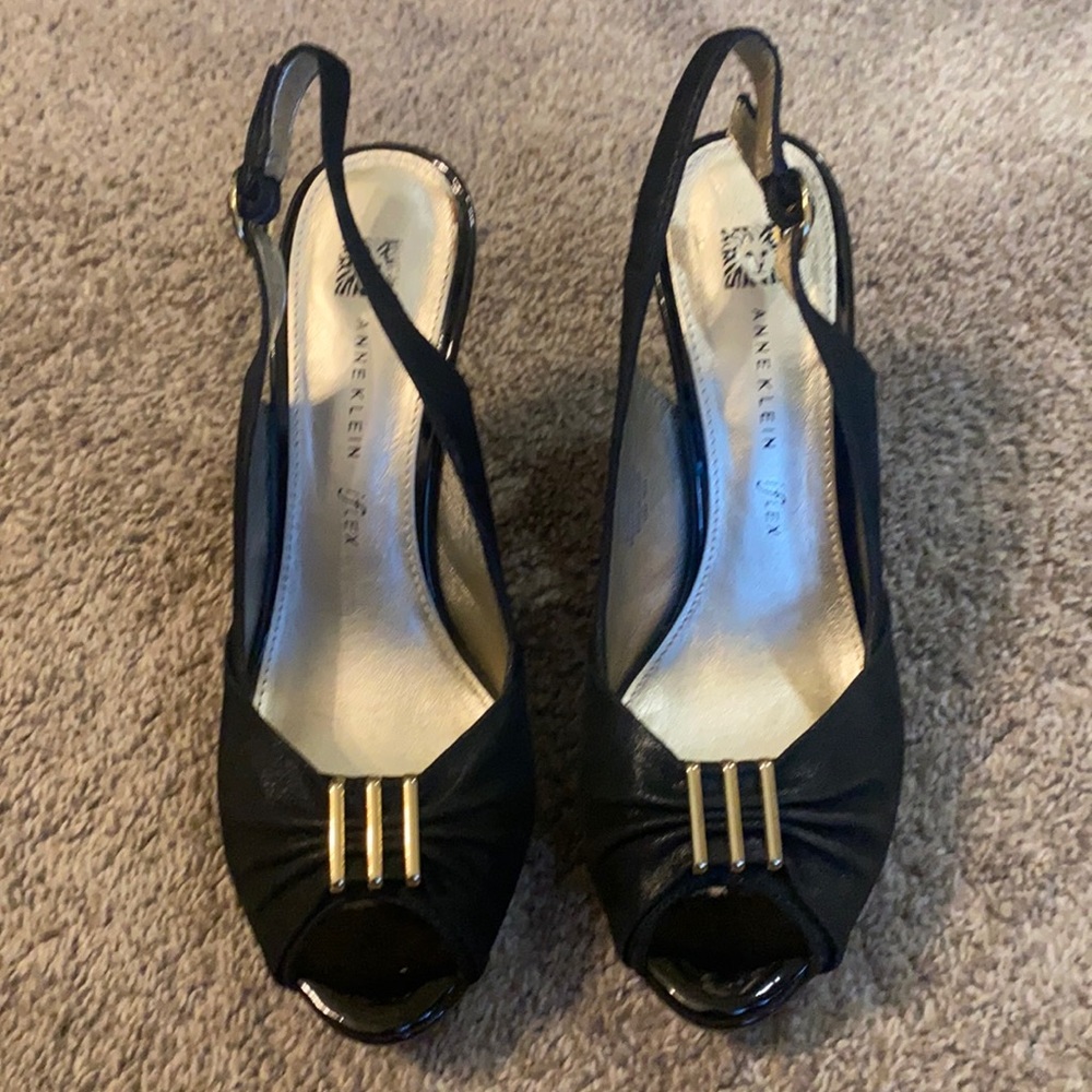 Anne Klein Flex heels